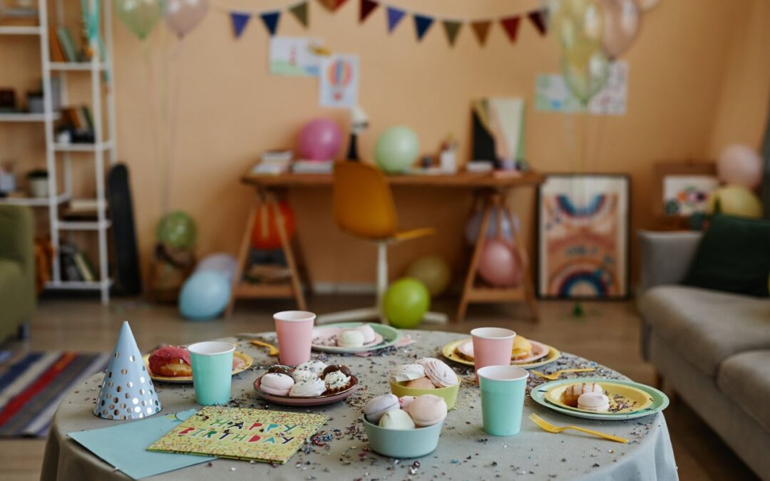 Przyjęcie urodzinowe dla dziecka w domu – pomysły, dekoracje i plan zabaw